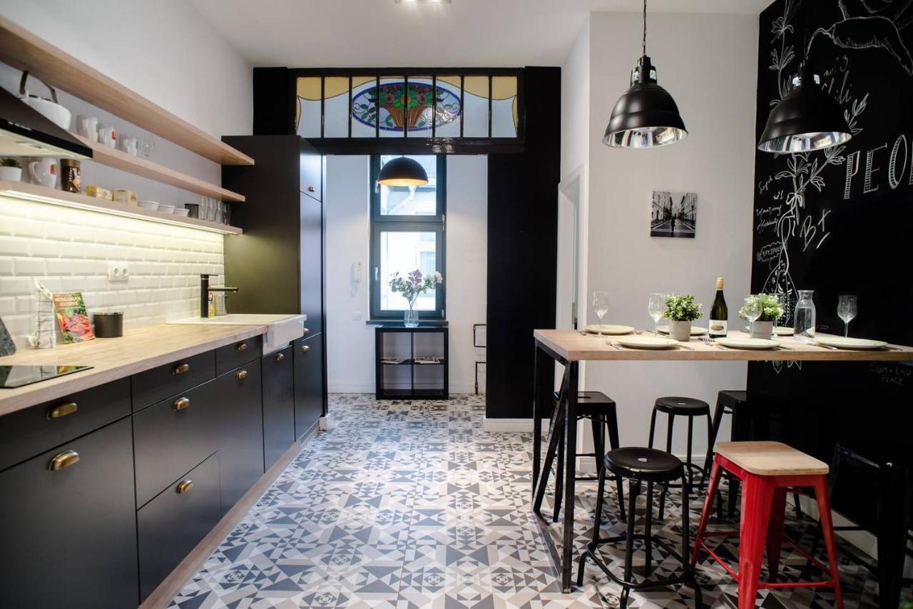 Stunning New Central Home Near Basilica Boedapest Buitenkant foto