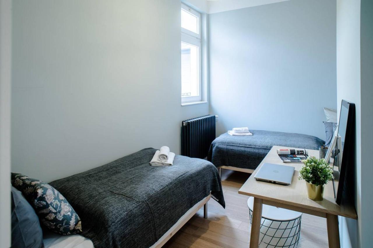 Stunning New Central Home Near Basilica Boedapest Buitenkant foto